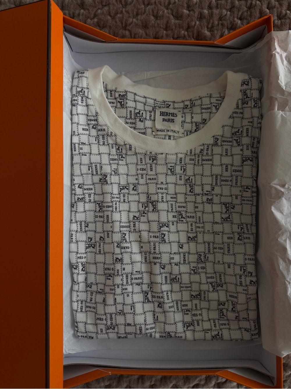 Hermes SS25 White/Black Logo Cotton T-shirt Size 38 in Box